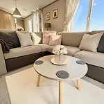 Chalet Hot Tub Private - Fountain Fishing Lakes